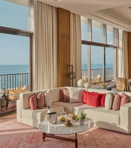 Mandarin Oriental Dining Area